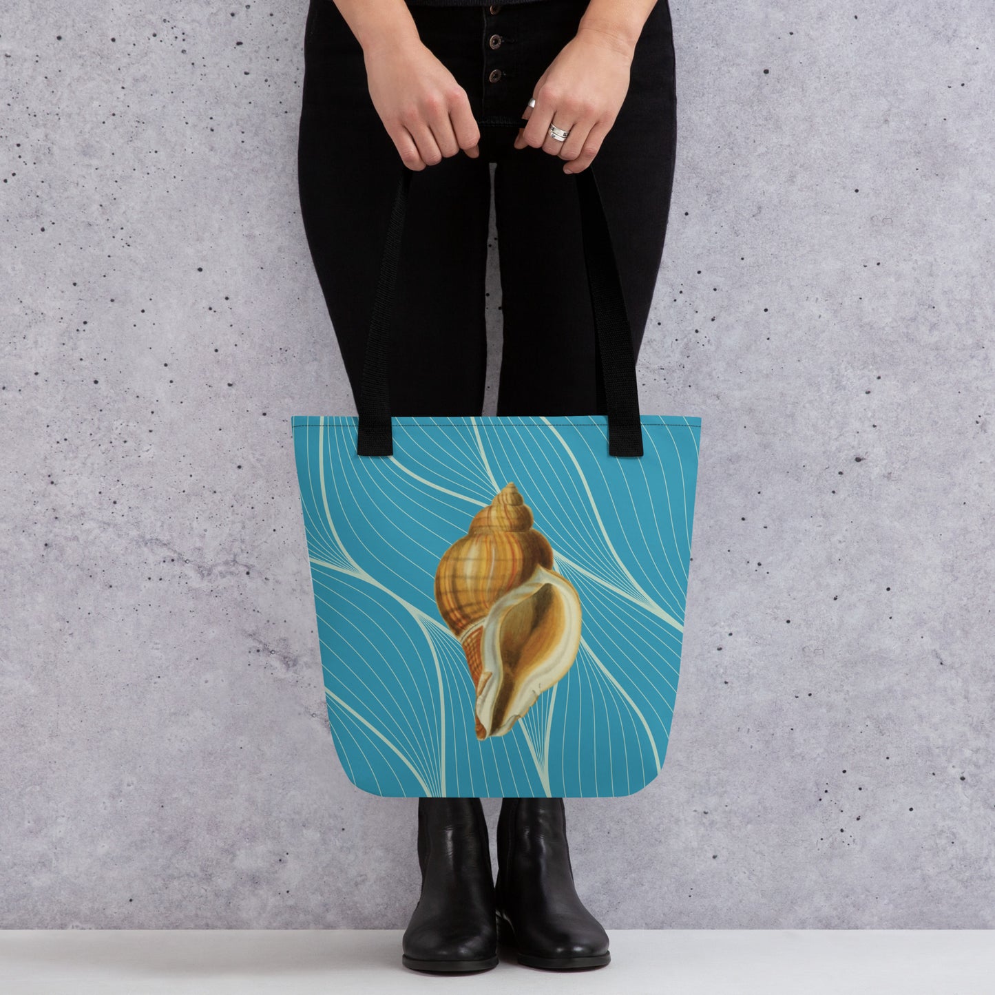 Shell Tote